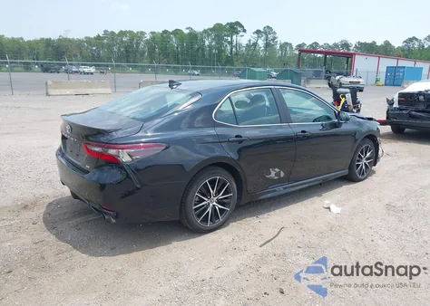 2024 Toyota Camry Se из США, поврежденный, VIN 4T1G11AK2RU851378